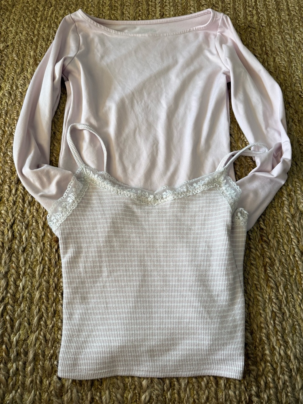 Hollister Girls Lot of 2 Pink Tops Size XS